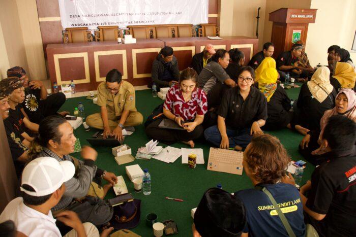 Proses Pelatihan Aktivis Desa Sekolah Keragaman II.